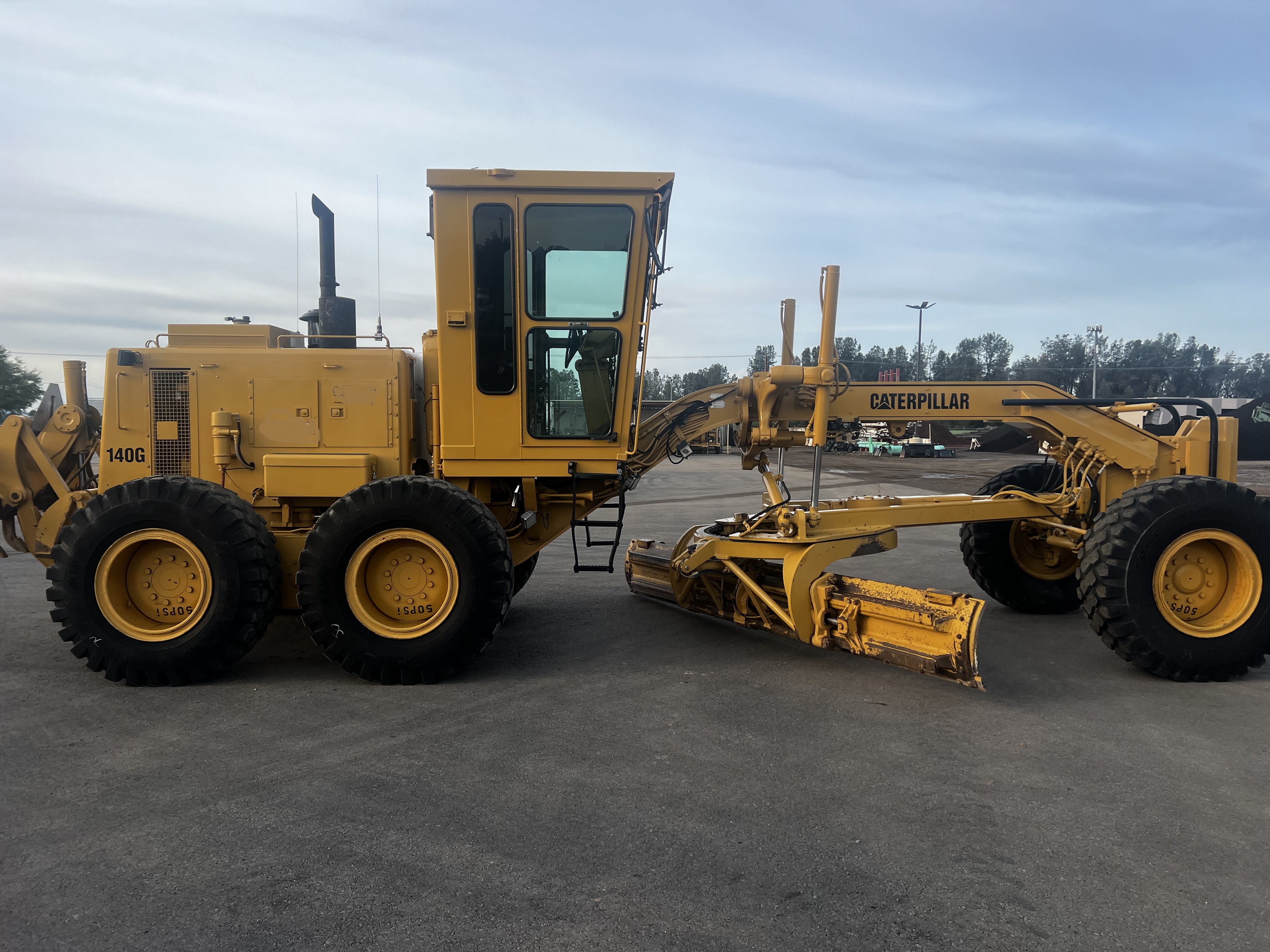 1995 CATERPILLAR 140G